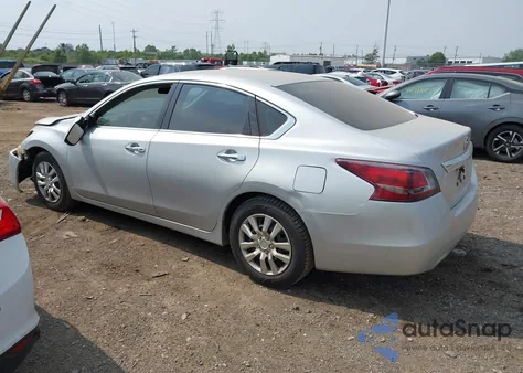 2013 Nissan Altima 2.5 S из США, поврежденный, VIN 1N4AL3AP5DC109573